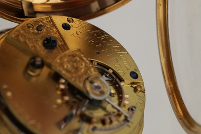 Lot 533 - THOMAS ADAMS, SHEFFIELD. AN 18CT YELLOW GOLD OPEN FACED POCKET WATCH