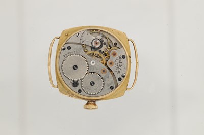 Lot 322 - AN 18CT GOLD WALTHAM WRIST WATCH