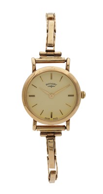 Lot 465 - A LADIES 9CT GOLD ROTARY WRIST WATCH