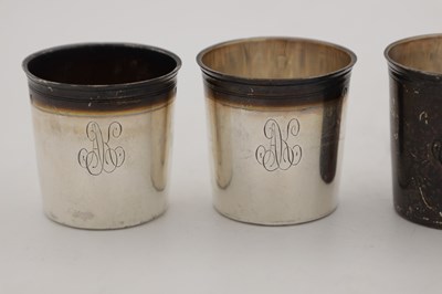 Lot 53 - A SET OF FIVE FRENCH SILVER STIRRUP CUPS BY LE GUAY
