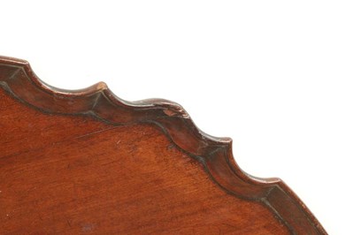 Lot 1560 - A LARGE GEORGE III MAHOGANY CIRCULAR TRAY