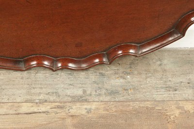 Lot 1560 - A LARGE GEORGE III MAHOGANY CIRCULAR TRAY