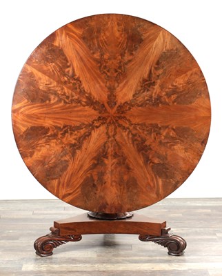 Lot 1601 - A WILLIAM IV FLAMED MAHOGANY CIRCULAR TABLE WITH A SEGMENTED FANNED TOP