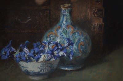 Lot 975 - ADELINE BLANCHE MOORHOUSE (B.1967) A 20TH CENTURY PASTEL STILL LIFE "GENTIAN & MAJOLICA"