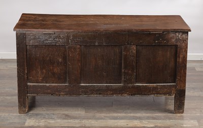 Lot 1522 - A 17TH CENTURY OAK MARRIAGE COFFER