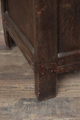 Lot 1522 - A 17TH CENTURY OAK MARRIAGE COFFER