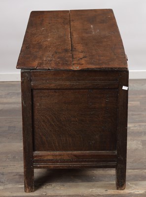 Lot 1522 - A 17TH CENTURY OAK MARRIAGE COFFER