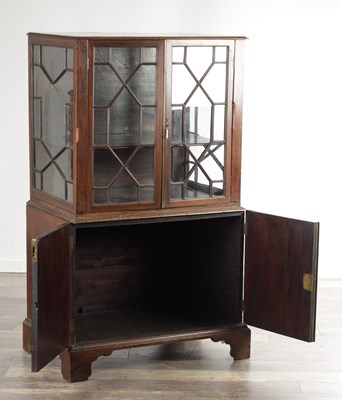 Lot 1550 - AN UNUSUAL GEORGE III MAHOGANY COLLECTORS' CABINET OF SMALL SIZE