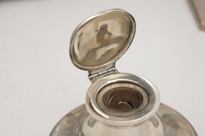 Lot 82 - A COLLECTION OF 20TH CENTURY ENGLISH SILVER ITEMS