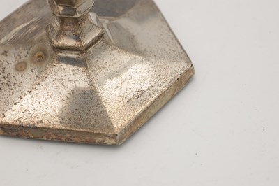 Lot 82 - A COLLECTION OF 20TH CENTURY ENGLISH SILVER ITEMS