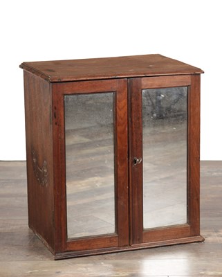 Lot 1517 - A GEORGE II MAHOGANY COLLECTORS CABINET WITH TWIN MIRRORED DOORS