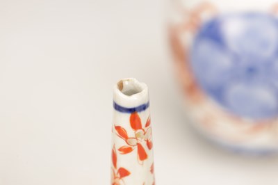 Lot 806 - A COLLECTION OF NINE PIECES OF JAPANESE PORCELAIN