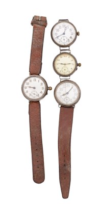 Lot 425 - FOUR EARLY 20TH CENTURY SILVER SCREW-CASE OFFICERS TRENCH WRISTWATCHES
