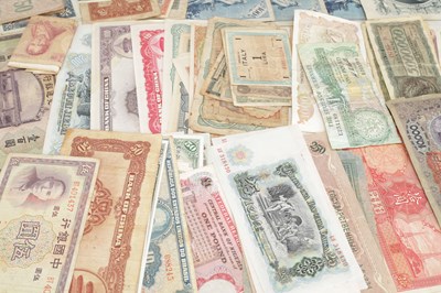 Lot 161 - A COLLECTION OF WORLD BANKNOTES AND EMERGENCY ISSUE NOTES