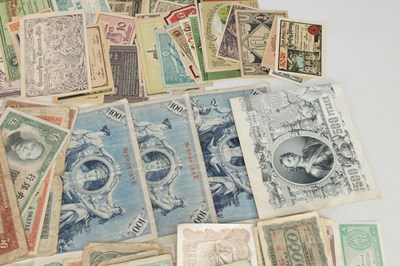 Lot 161 - A COLLECTION OF WORLD BANKNOTES AND EMERGENCY ISSUE NOTES