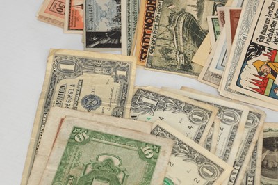 Lot 161 - A COLLECTION OF WORLD BANKNOTES AND EMERGENCY ISSUE NOTES