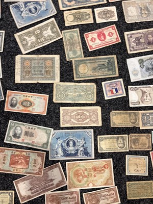 Lot 161 - A COLLECTION OF WORLD BANKNOTES AND EMERGENCY ISSUE NOTES