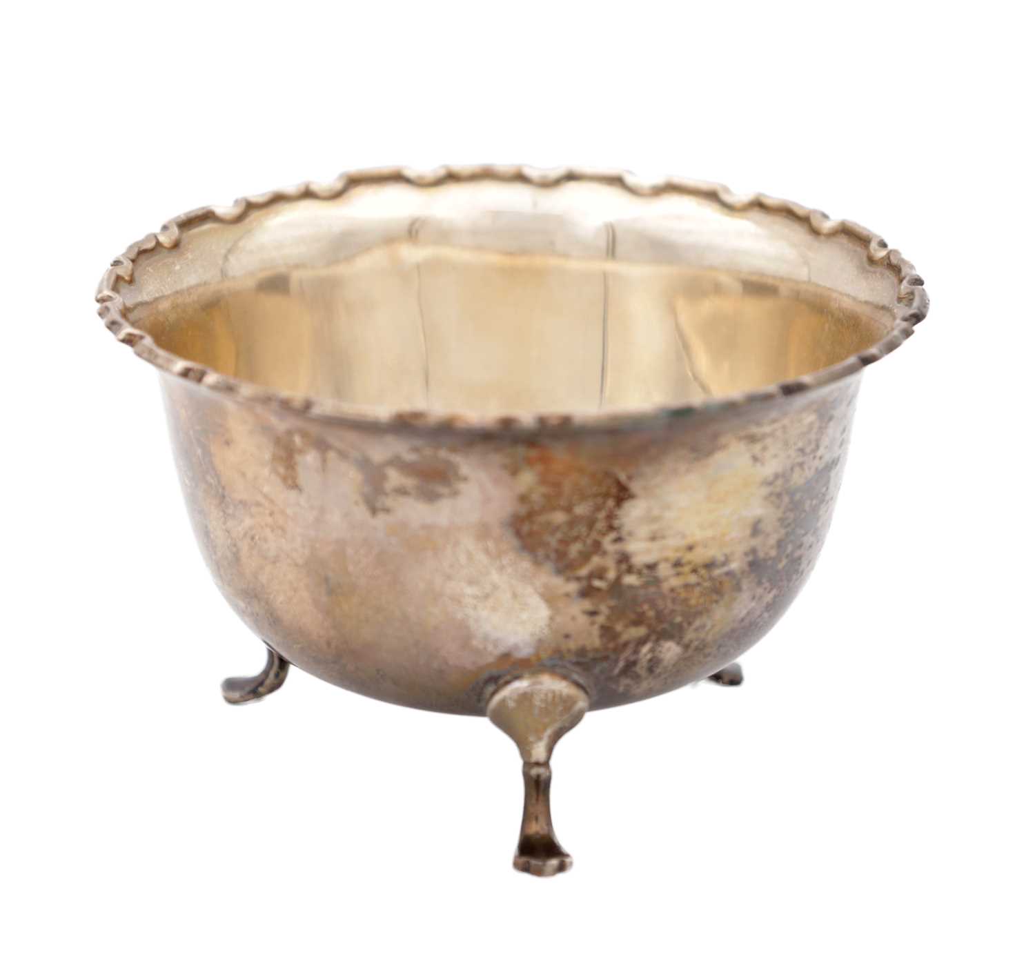Lot 33 - A GEORGE VI ENGLISH SILVER BOWL ON THREE PAD FEET