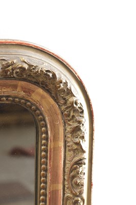 Lot 1496 - A LATE 19TH CENTURY GILTWOOD ARCH-TOP WALL MIRROR