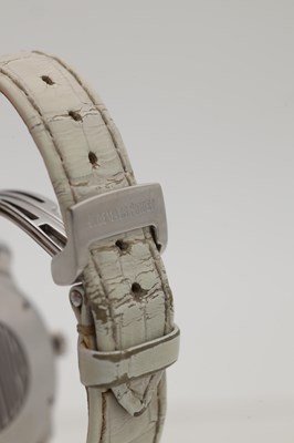 Lot 447 - AN AUTOMATIC AUDEMARS PIGUET DIAMOND-SET STAINLESS STEEL WRISTWATCH