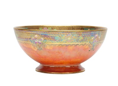 Lot 666 - A 20TH CENTURY GEORGE JONES AND SON CRESCENT LUSTRE BOWL