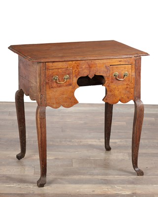 Lot 1567 - AN 18TH CENTURY SOLID YEW-WOOD LOWBOY
