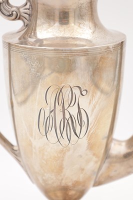 Lot 107 - A 19TH CENTURY STERLING SILVER COFFEE POT