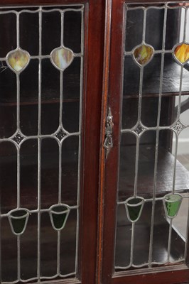 Lot 1591 - AN EDWARDIAN MAHOGANY ART NOUVEAU STYLE DISPLAY CABINET