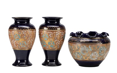 Lot 652 - A PAIR OF EARLY 20TH CENTURY ROYAL DOULTON SLATERS VASES AND A JARDINIERE