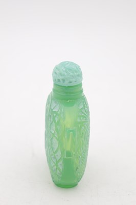Lot 563 - RENE LALIQUE A LE JADE MOULDED AND FROSTED GREEN GLASS PERFUME BOTTLE