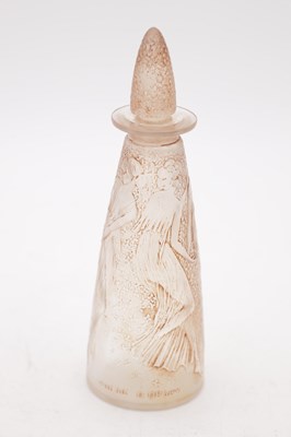 Lot 539 - RENE LALIQUE A SEPIA STAINED FROSTED GLASS POESIE D'ORSAY PERFUME BOTTLE