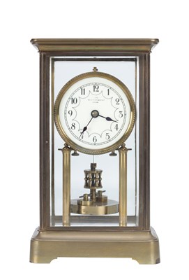 Lot 1316 - AN EARLY 20TH CENTURY ENGLISH BRASS FOUR-GLASS 400-DAY CLOCK