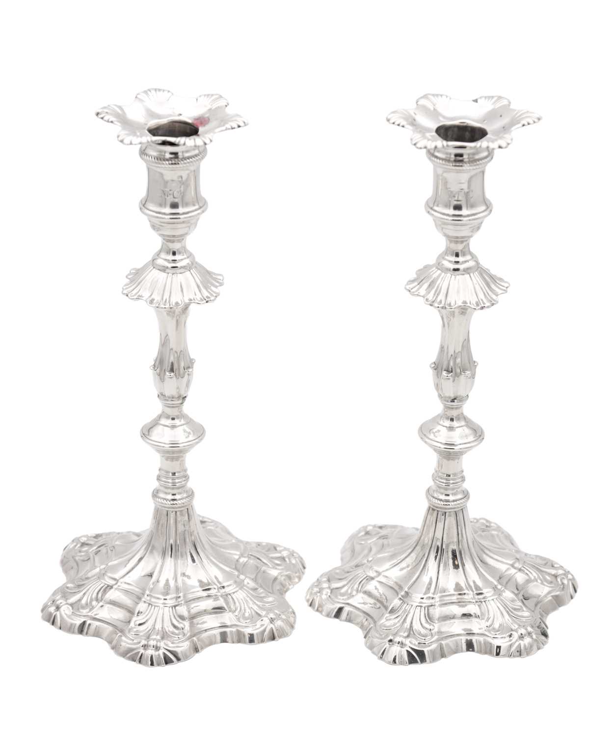 Lot 19 - A FINE PAIR OF GEORGE III ENGLISH CAST SILVER CANDLESTICKS BY EBENEZER COKER
