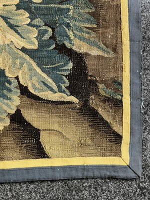 Lot 1122 - A LARGE AND IMPRESSIVE 18TH CENTURY FRENCH VERDURE TAPESTRY