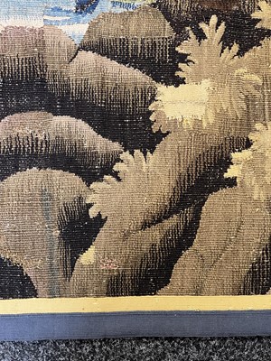 Lot 1122 - A LARGE AND IMPRESSIVE 18TH CENTURY FRENCH VERDURE TAPESTRY