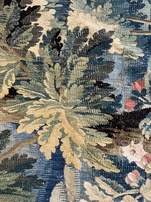 Lot 1122 - A LARGE AND IMPRESSIVE 18TH CENTURY FRENCH VERDURE TAPESTRY