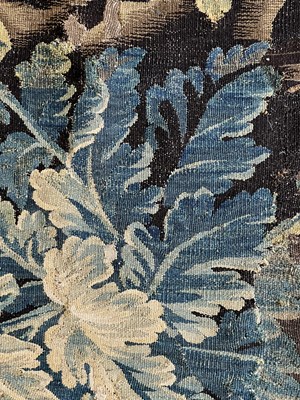 Lot 1122 - A LARGE AND IMPRESSIVE 18TH CENTURY FRENCH VERDURE TAPESTRY