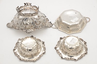 Lot 95 - A COLLECTION OF EARLY 20TH CENTURY ENGLISH SILVER BON BON DISHES