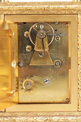 Lot 1330 - A FINE MID 19TH CENTURY ENGLISH GILT BRASS FUSEE CARRIAGE CLOCK TIMEPIECE