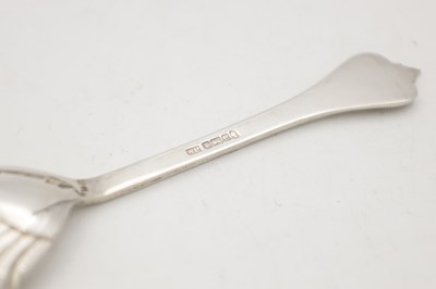 Lot 8 - A COLLECTION OF 20TH CENTURY SILVER TABLEWARE
