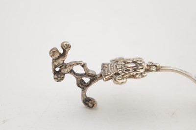 Lot 75 - A COLLECTION OF 19TH CENTURY SILVER PIECES
