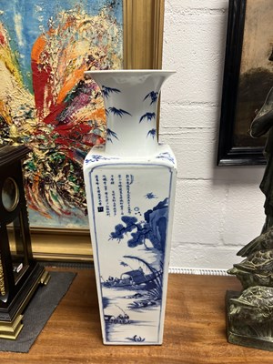 Lot 707 - A CHINESE BLUE AND WHITE PORCELAIN SQUARE VASE