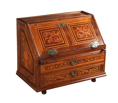 Lot 1703 - AN 18TH / 19TH CENTURY MARQUETRY TABLE BUREAU