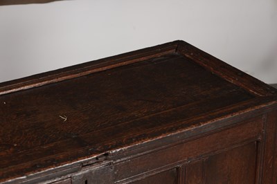 Lot 1507 - A LATE ELIZABETHAN OAK TRAY TOP COFFER