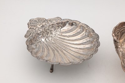 Lot 80 - TWO 20TH CENTURY EGYPTIAN SILVER DISHES