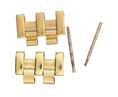 Lot 431 - TWO 18CT GOLD WRIST WATCH BRACELET LINKS