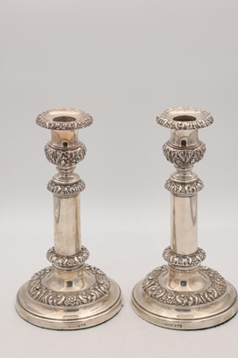 Lot 96 - A PAIR OF GEORGE III ENGLISH SILVER TELESCOPIC CANDLESTICKS
