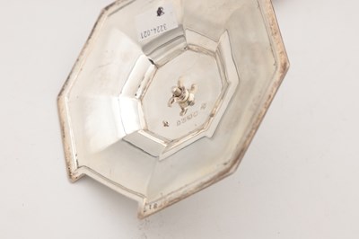 Lot 28 - A VICTORIAN ENGLISH SILVER AND CUT GLASS SERVING DISH WITH CAST STAG FINIAL
