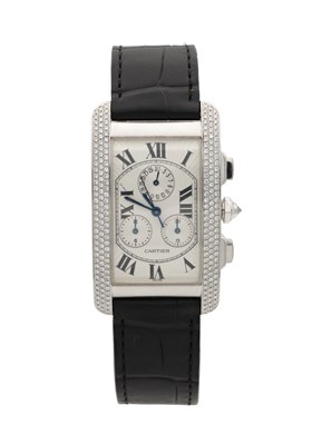 Lot 458 - A GENTLEMAN'S LARGE MODEL 18CT WHITE GOLD AND DIAMOND CARTIER TANK AMERICAINE CHRONOGRAPH WRIST WATCH