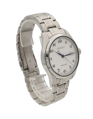 Lot 446 - A GENTLEMAN'S STAINLESS STEEL SEIKO PRESAGE AUTOMATIC WRIST WATCH